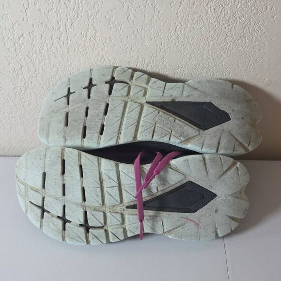 Hoka One One Women's Mach 4 Athletic Running Sneakers Shoes Fuchsia Black Size 8 - Picture 6 of 8